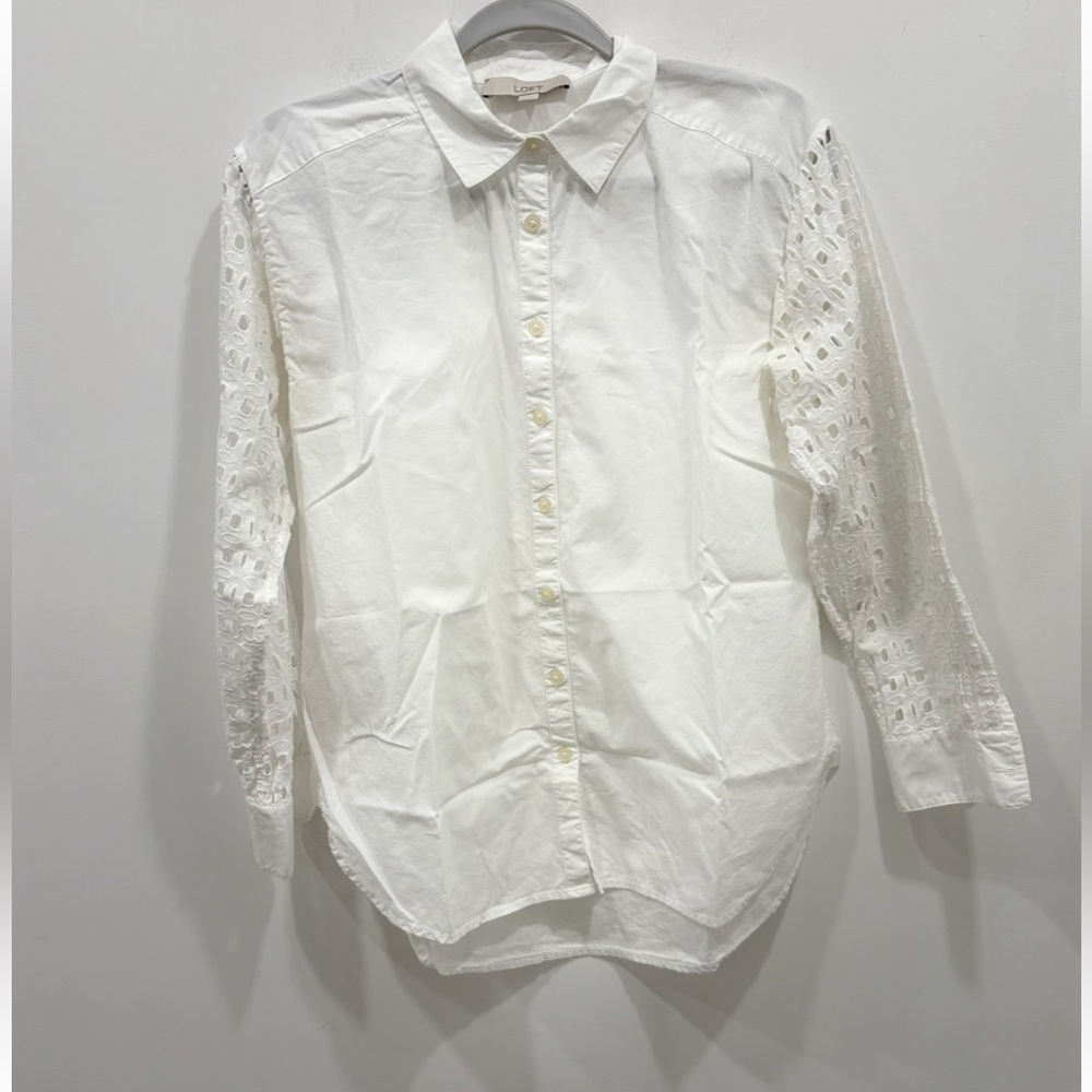Ann Taylor LOFT Eyelet Long Sleeve Cotton Blend Dress Shirt XS White Top White - Picture 4 of 4